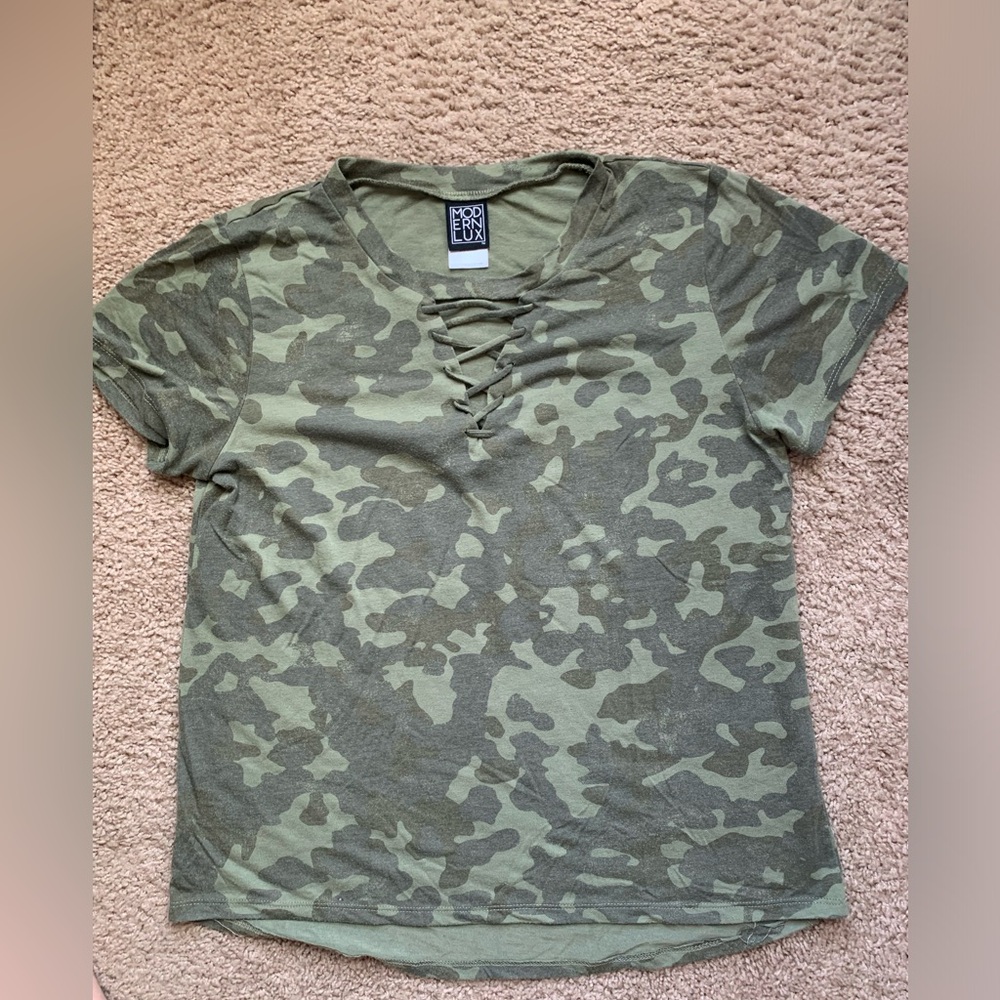 Modern Lux  Camouflage top in XL